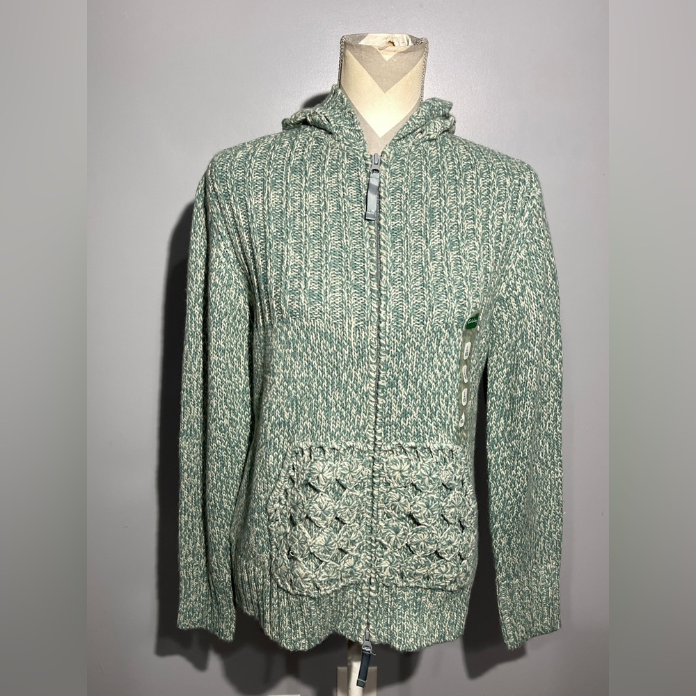 Cabela's Blue Knit Sweater